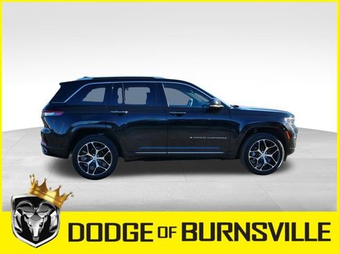 Used 2023 Jeep Grand Cherokee Summit image 11