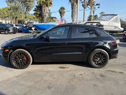 Used 2017 Porsche Macan GTS w/ Premium Package Plus AWD/4WD image 4