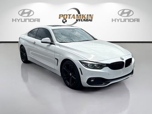 Used 2020 BMW 430i Coupe w/ Convenience Package RWD image 3