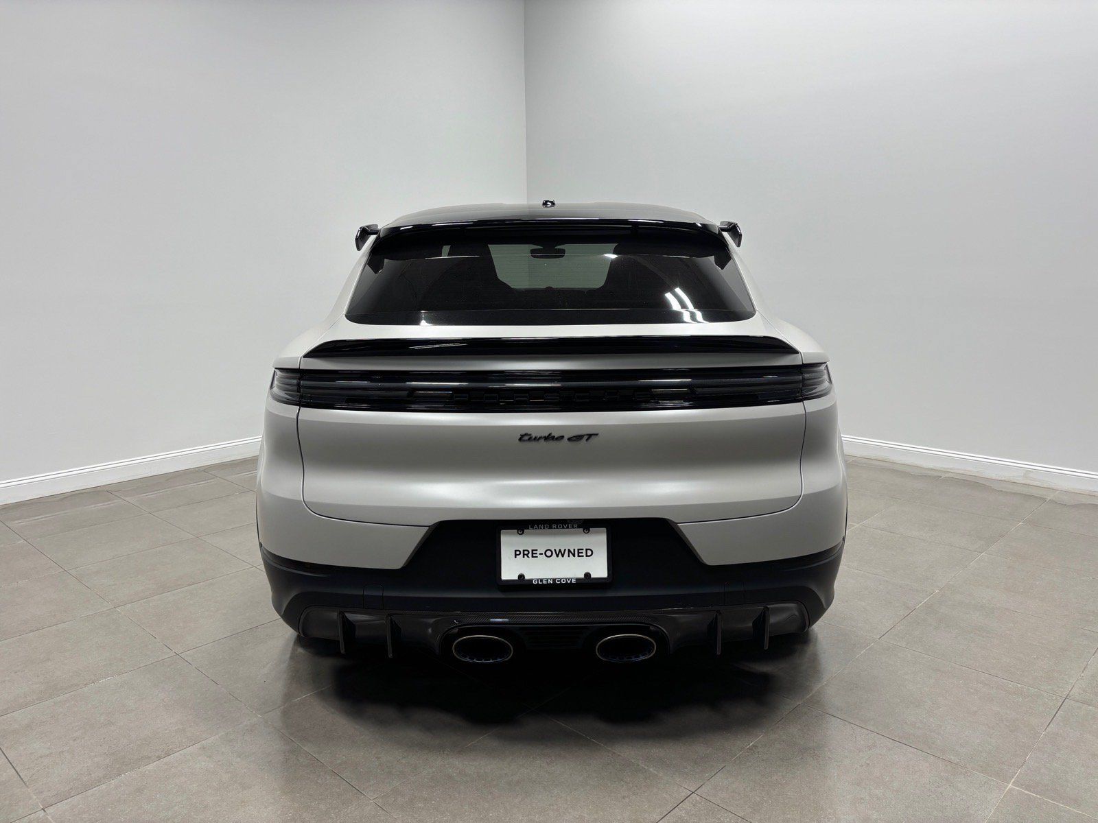 Used 2024 Porsche Cayenne Turbo GT AWD/4WD image 8