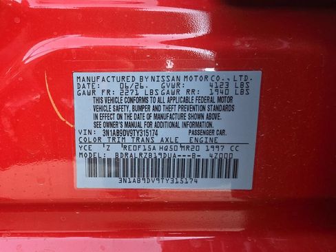 New 2026 Nissan Sentra SR w/ Floor Mat Package FWD image 31