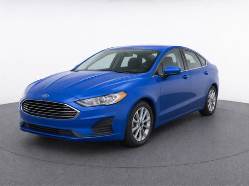 Used 2020 Ford Fusion SE FWD image 1