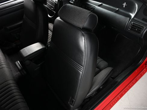 Used 1991 Ford Mustang GT RWD image 38