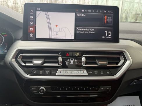 Used 2022 BMW X4 xDrive30i w/ Premium Package image 14