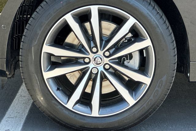 New 2026 Jaguar F-PACE R-Dynamic S AWD/4WD image 24
