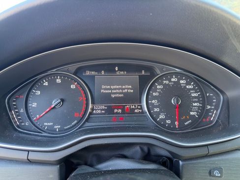 Used 2021 Audi A4 2.0T Premium w/ Convenience Package image 22