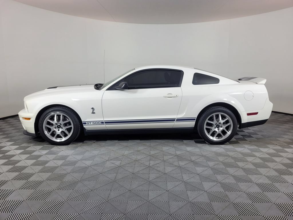Used 2007 Ford Mustang Shelby GT500 RWD image 6