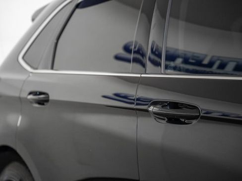 Used 2018 Ford Edge SEL w/ Equipment Group 201A image 18