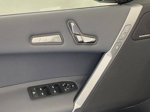 New 2026 BMW iX xDrive45 w/ M Sport Package image 21