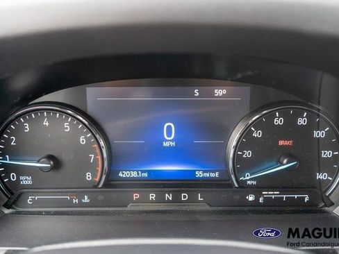 Used 2023 Ford Explorer XLT w/ Equipment Group 202A AWD/4WD image 22