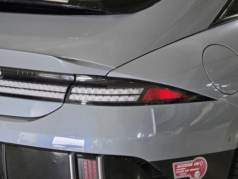 Used 2024 Hyundai Ioniq 6 Limited RWD image 12