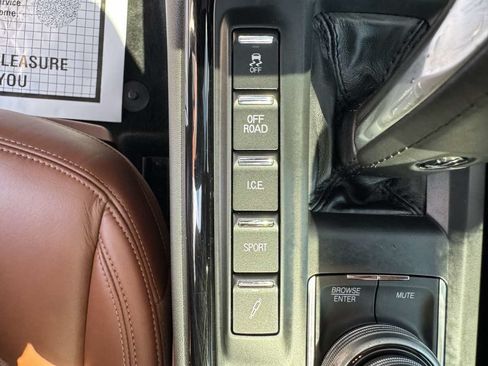 Used 2022 Maserati Levante GT AWD/4WD image 23