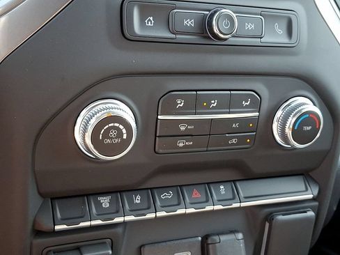 New 2026 GMC Sierra 2500 Pro AWD/4WD image 11