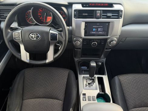 Used 2010 Toyota 4Runner SR5 AWD/4WD image 19