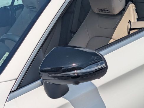 Used 2021 Mercedes-Benz C 300 Cabriolet image 18