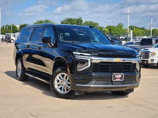Used 2025 Chevrolet Suburban LS RWD video 2