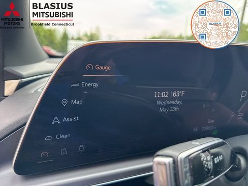 Used 2024 Cadillac Lyriq Tech w/ Driver Assist Package AWD/4WD image 32