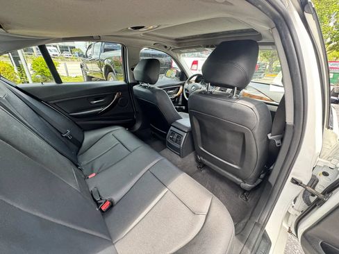 Used 2015 BMW 320i Sedan RWD image 26
