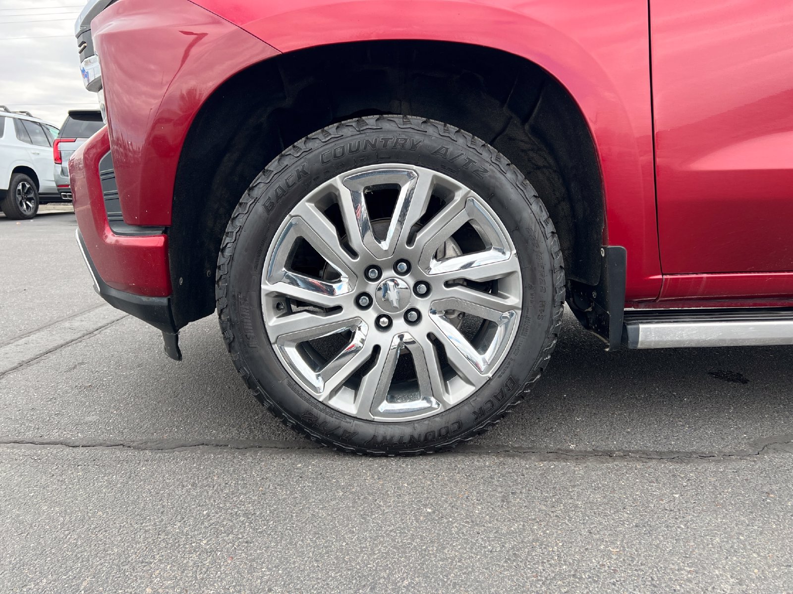 Used 2019 Chevrolet Silverado 1500 High Country w/ High Country Premium Package AWD/4WD image 33