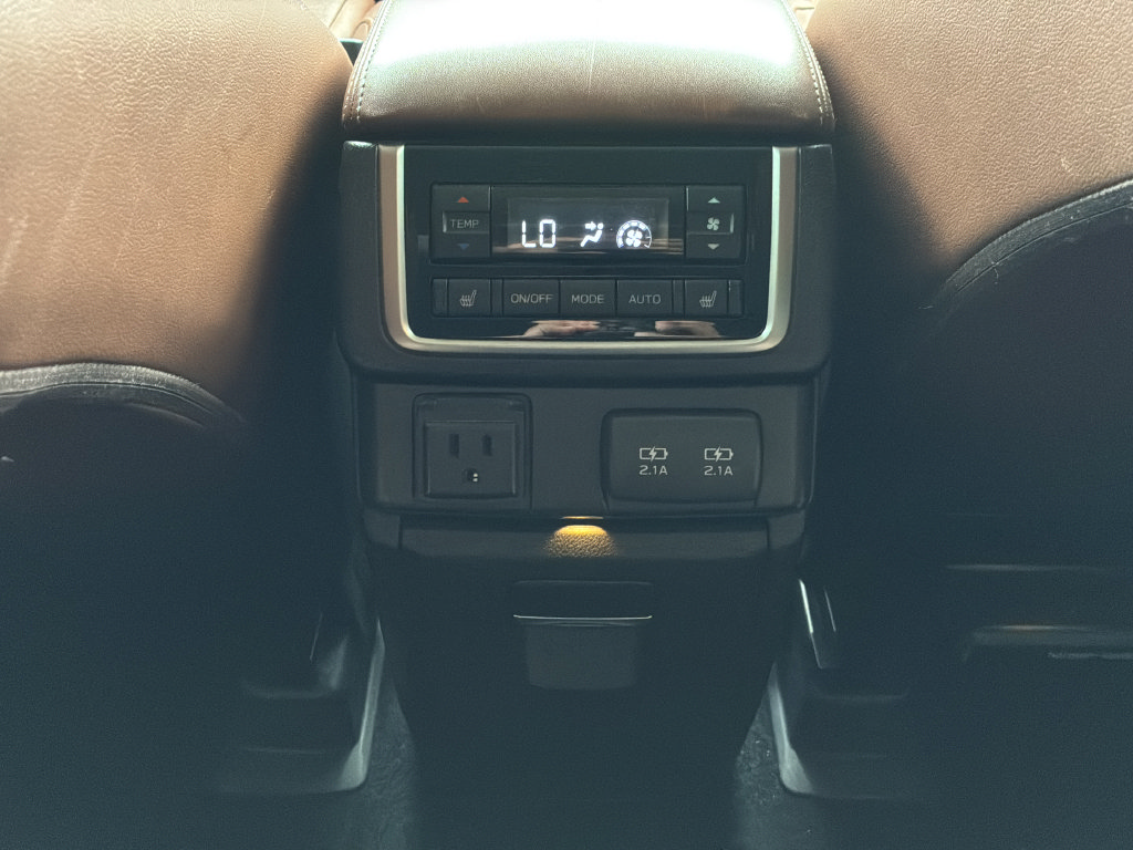 Used 2019 Subaru Ascent Touring AWD/4WD image 16