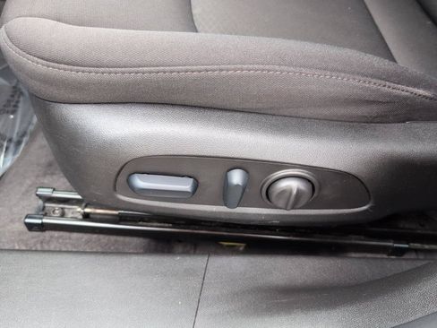 Used 2024 Chevrolet Malibu LT FWD image 14