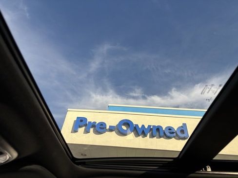 Used 2018 Jeep Grand Cherokee Limited w/ Luxury Group II image 21