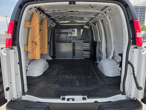 Certified 2025 Chevrolet Express 2500 w/ Driver Convenience Package RWD image 9