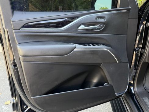 Used 2021 Cadillac Escalade Sport w/ Driver Assist Tech Package AWD/4WD image 20