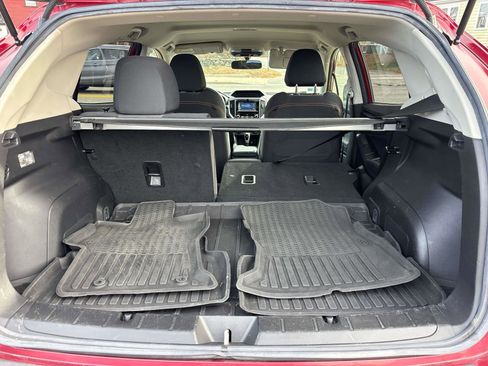 Used 2019 Subaru Crosstrek 2.0i Premium image 12