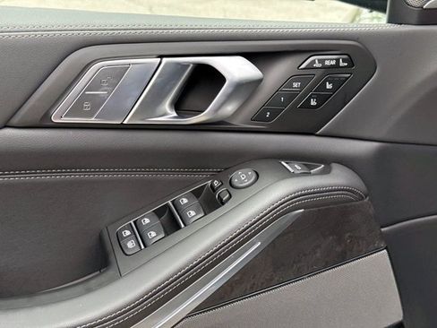 New 2027 BMW X7 xDrive40i w/ Executive Package AWD/4WD image 19