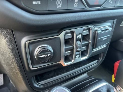 New 2026 Jeep Wrangler Sahara image 24