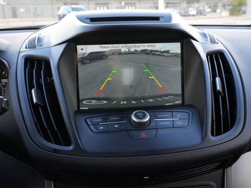 Used 2018 Ford Escape SE w/ Ford Safe & Smart Package image 14