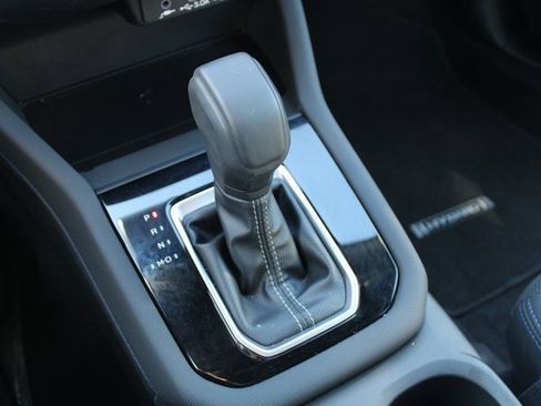 Used 2025 Subaru Forester Limited image 24