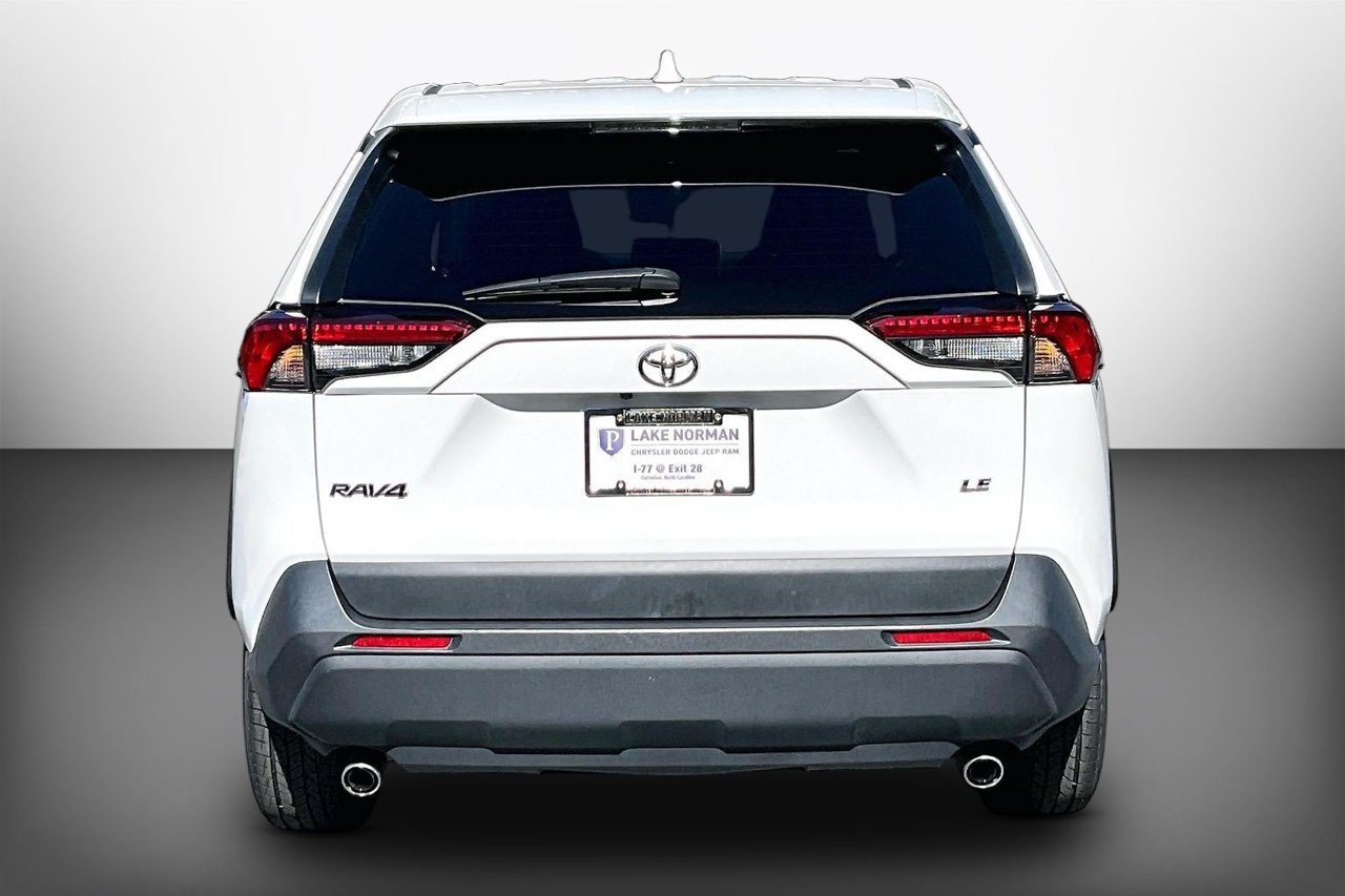 Used 2025 Toyota RAV4 LE FWD image 7