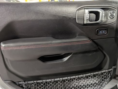 Used 2020 Jeep Wrangler Unlimited Rubicon image 19