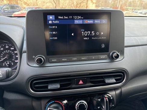 Certified 2022 Hyundai Kona SE image 5