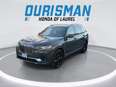 Used 2021 BMW X7 xDrive40i w/ Executive Package image 4