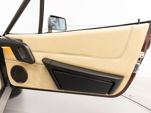Used 1988 Ferrari 328 GTS RWD image 73