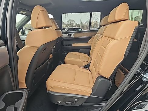 New 2026 Hyundai Santa Fe Calligraphy image 33