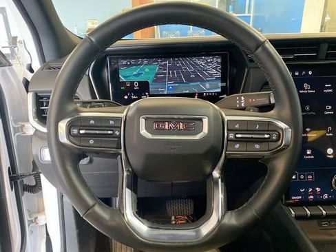 Used 2025 GMC Terrain Elevation AWD/4WD image 14
