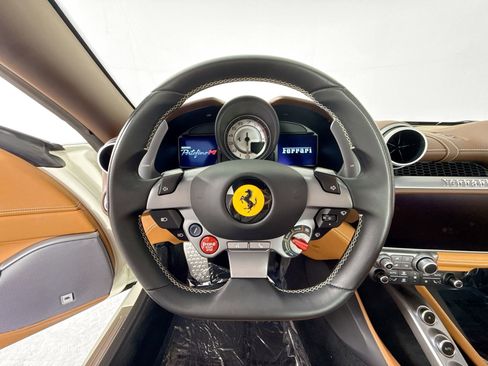 Certified 2022 Ferrari Portofino M RWD image 37