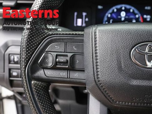 Used 2024 Toyota Tacoma SR RWD image 14