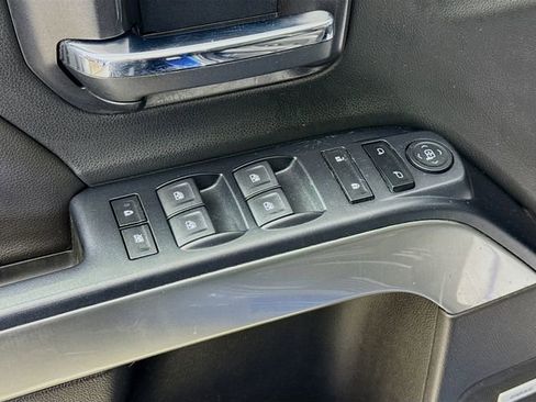 Used 2018 Chevrolet Silverado 1500 LT w/ All Star Edition AWD/4WD image 19