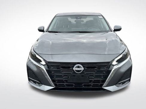 New 2025 Nissan Altima 2.5 SL image 8