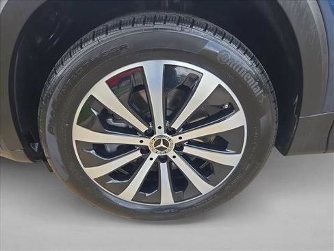 Used 2022 Mercedes-Benz GLB 250 image 21