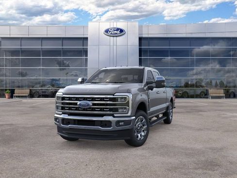 New 2026 Ford F250 Lariat w/ Chrome Package AWD/4WD image 2