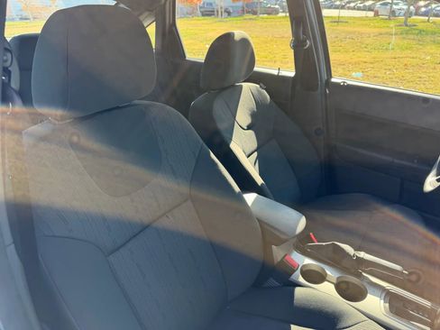 Used 2009 Ford Focus SE image 21