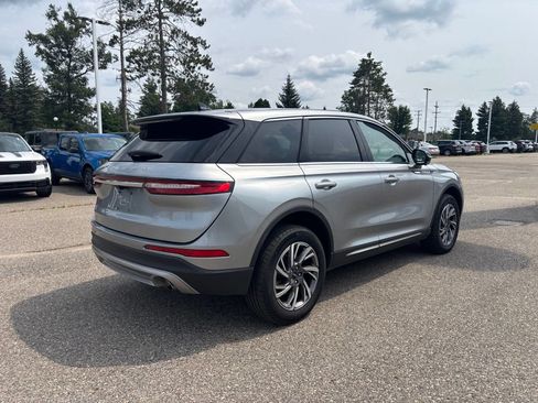 Used 2023 Lincoln Corsair AWD w/ Equipment Group 101A image 3