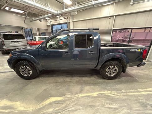 Used 2017 Nissan Frontier PRO-4X w/ Pro-4x Luxury Package image 33