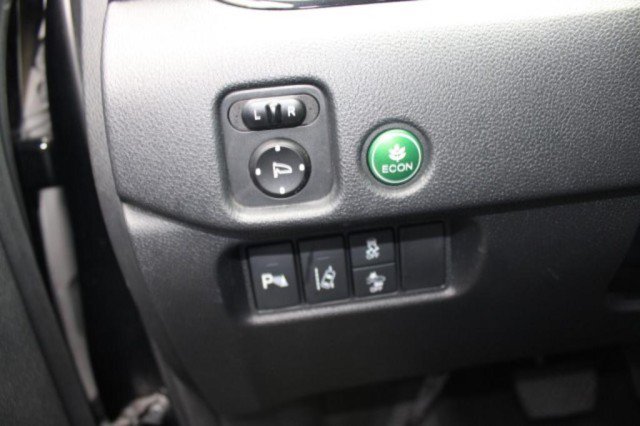 Used 2017 Honda Pilot Elite image 29